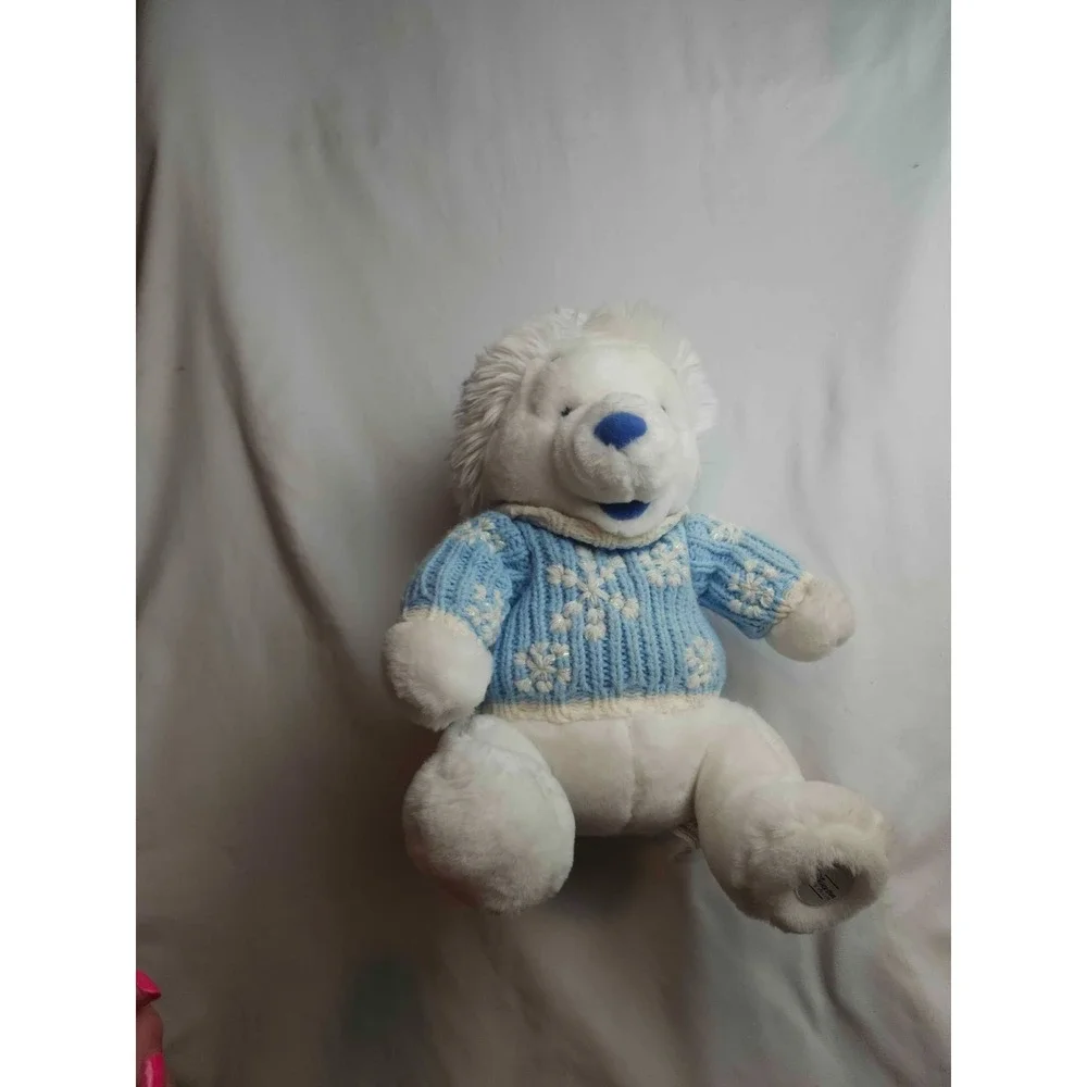 Disney Store Exclusive Polar Bear Stuffed Plush Snowflake Sweater Winter Hat 12